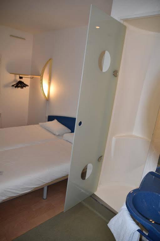 Ibis Budget Rochefort 외부 사진